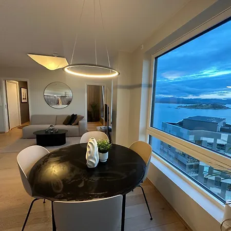 شقة Ons 2024 For Rent - Panoramic View, Private Gym,parking - Close To Centre *